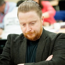 Simon Williams